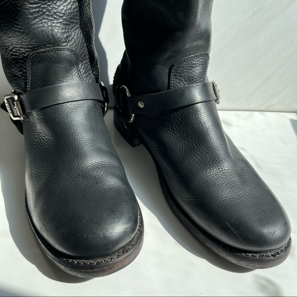 Frye Jenna Chain tall black leather boots. - Picture 10 of 10